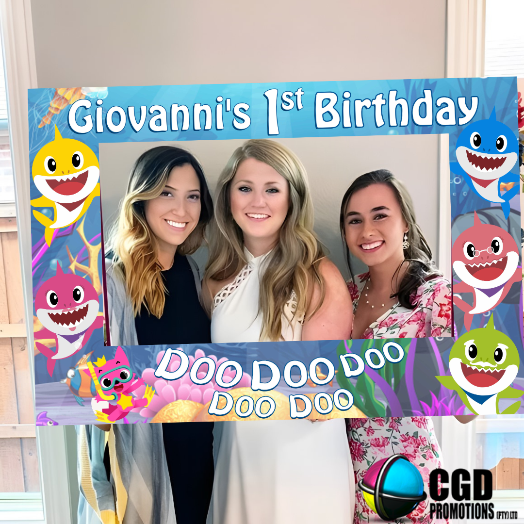 “Custom Baby Shark birthday selfie frame – landscape orientation”